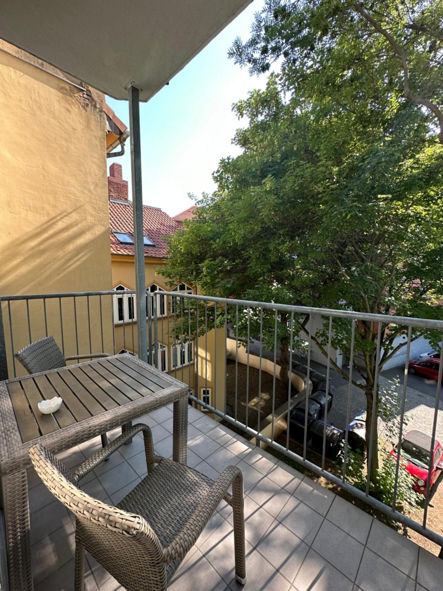 Komfortables Appartement Zentral Gelegen 埃尔福特 外观 照片